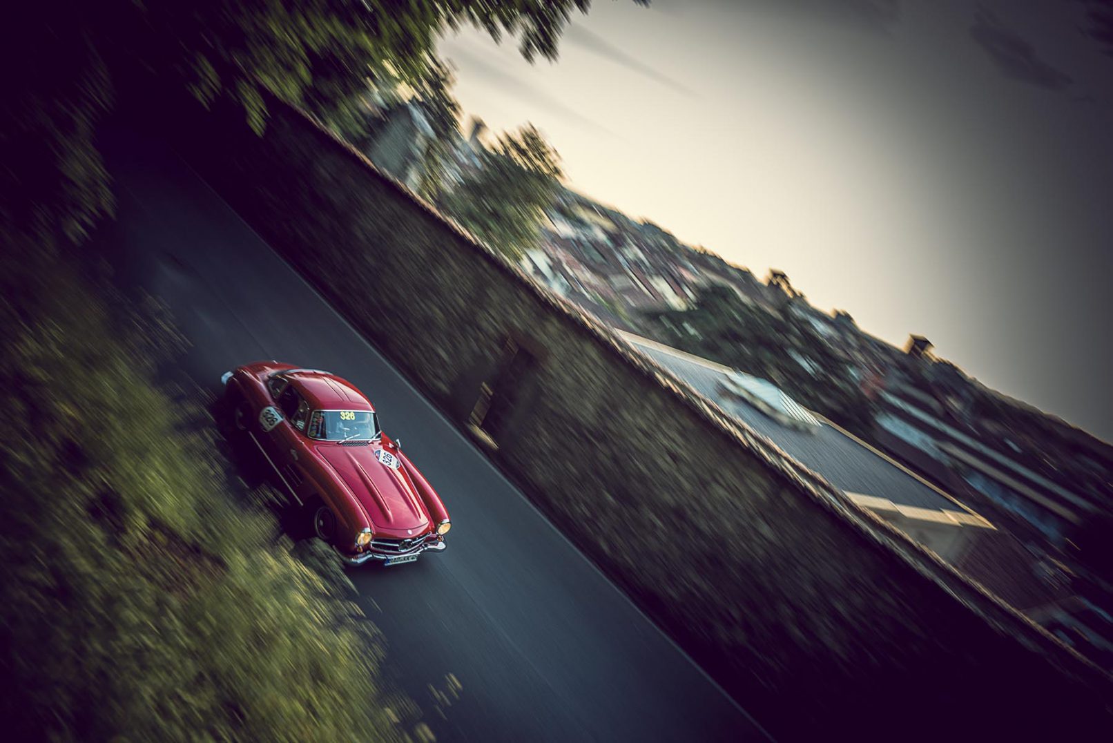 mercedes, 300sl, flügeltürer, mille miglia, brescia, reportage, red