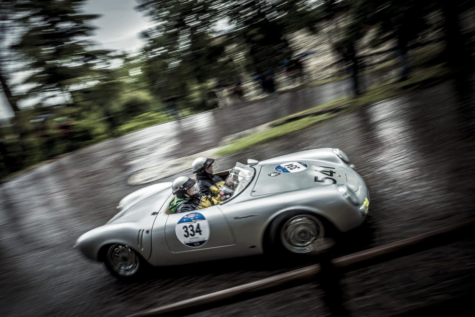 öporsche, mille miglia, 550 spyder, silver arrow, wet
